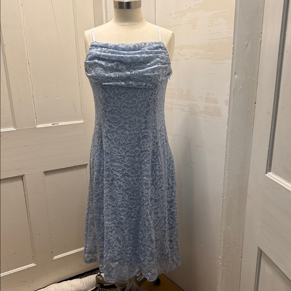 Elegant Blue Lace Dress